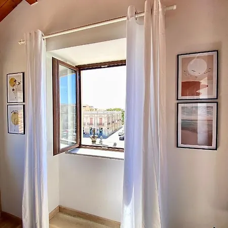Siderno Luxury Apartment